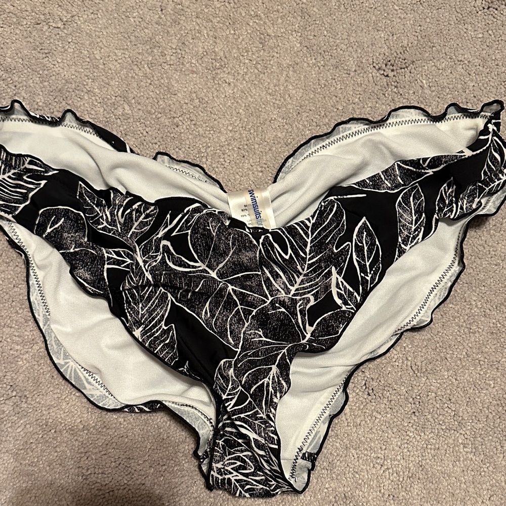 Swimsuits for All Black and White Leaf Print bikini bottom